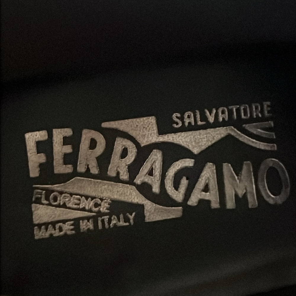 Salvatore Ferragamo Brown Suede Classic Chelsea Boots Side 10 - Picture 12 of 13